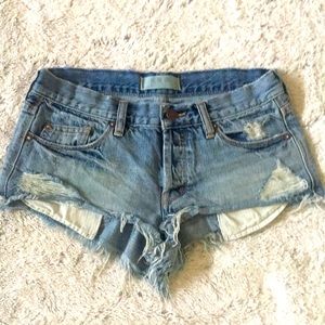 NWOT Free People Cheeky Denim Shorts - 25